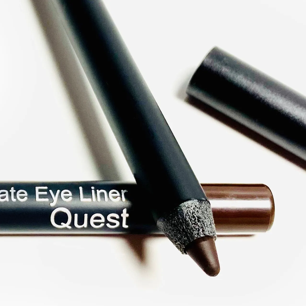 Eye Pencil  in "QUEST" Gentle Gel liner in perfect brown!!