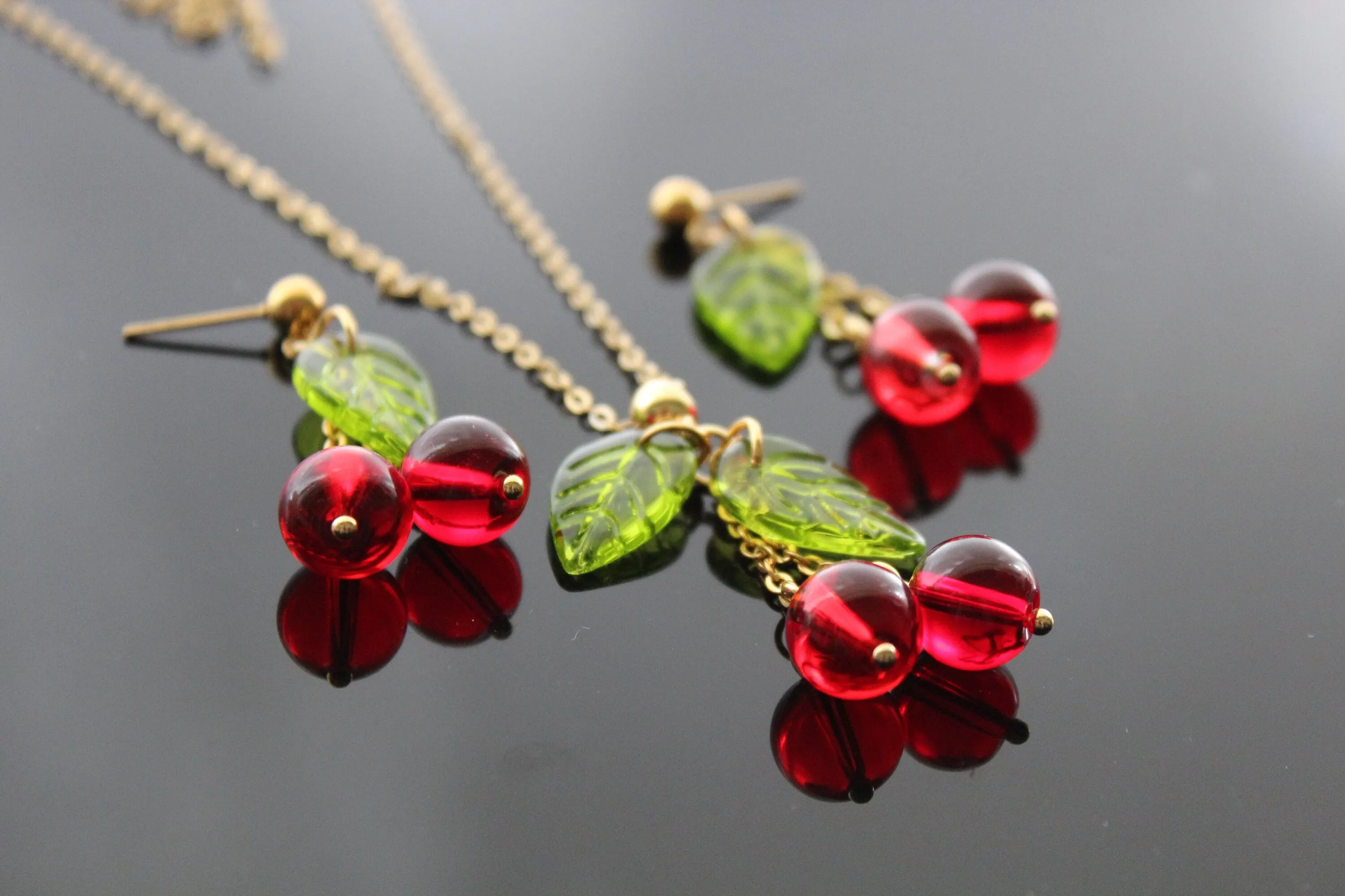 Glass cherry jewelry 18K with gold plated stainless steel parts