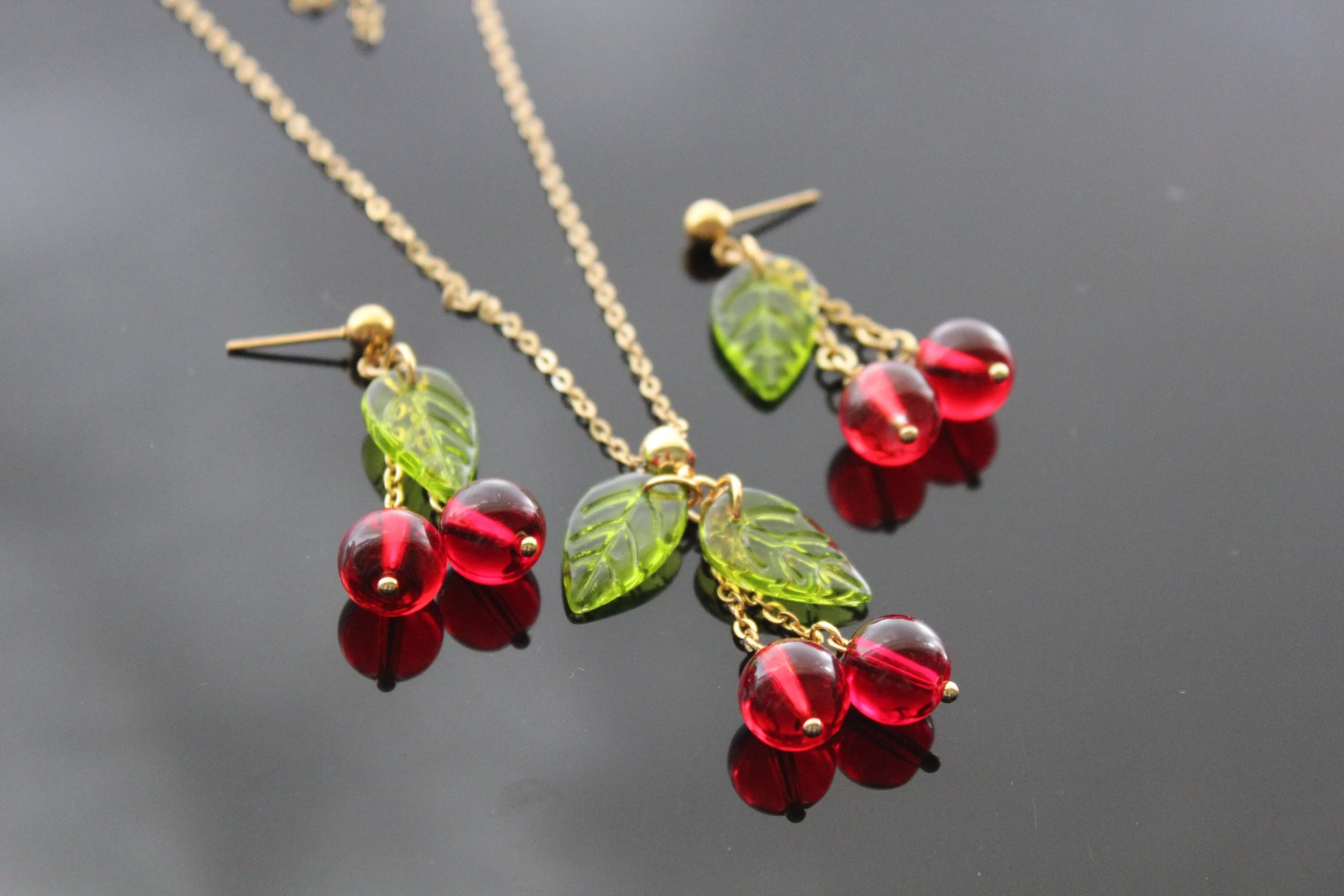 Glass cherry jewelry 18K with gold plated stainless steel parts