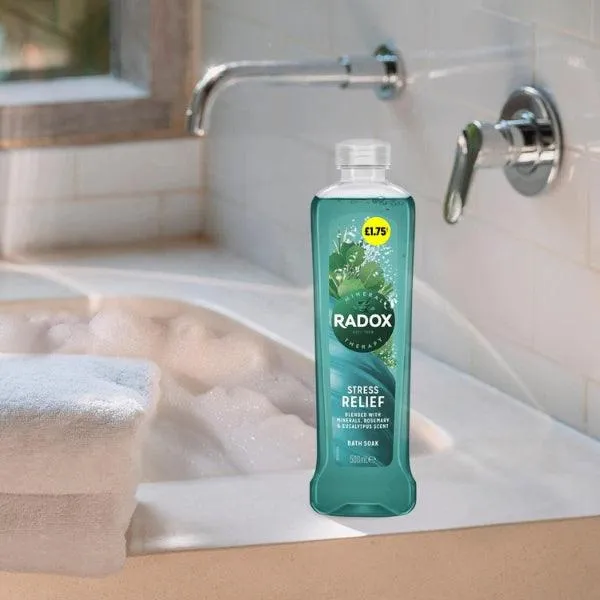 Radox Stress Relief Bath Soak 500ml