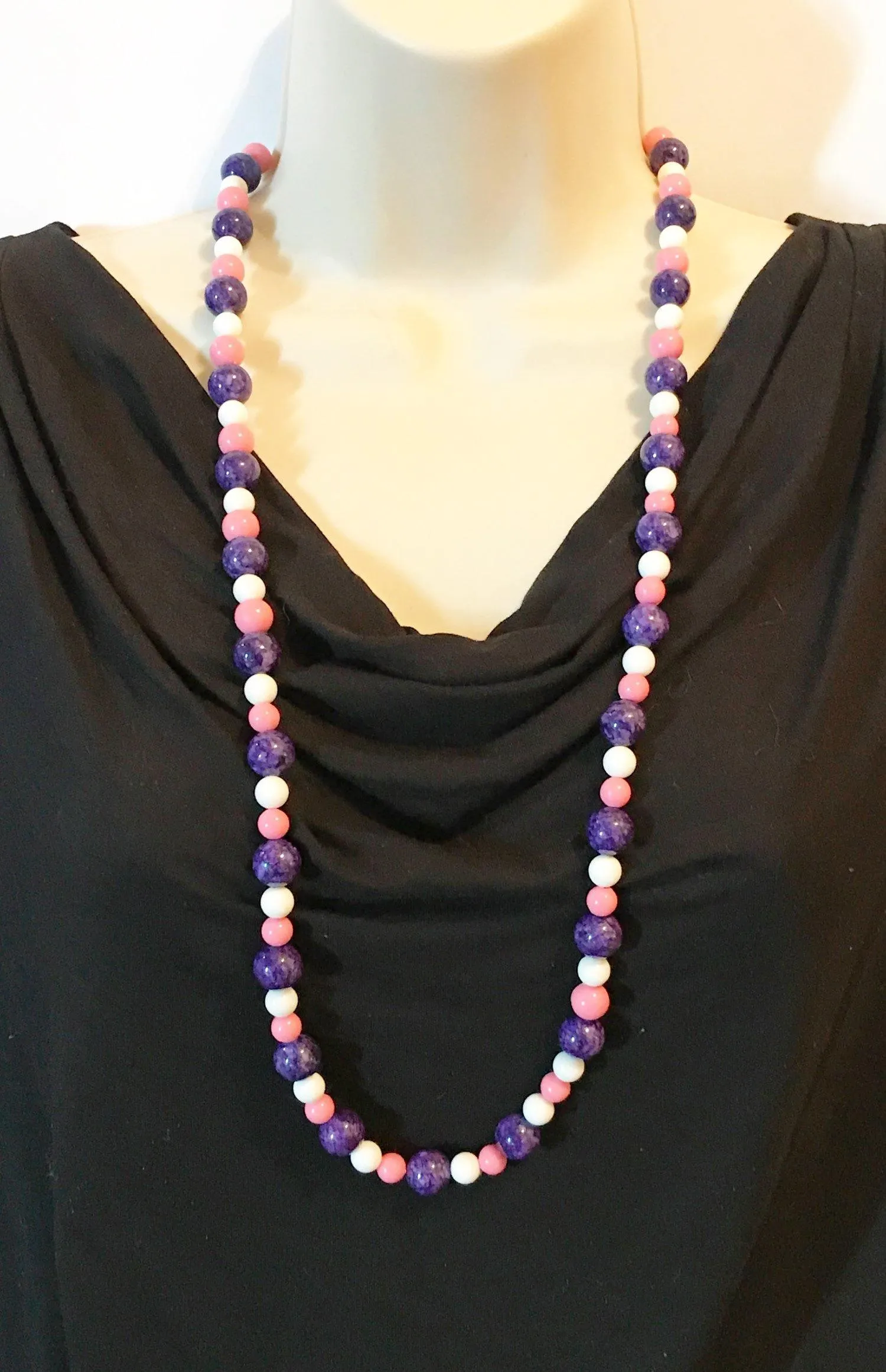 Vintage Pink, White and Deep Blue Beads Necklace